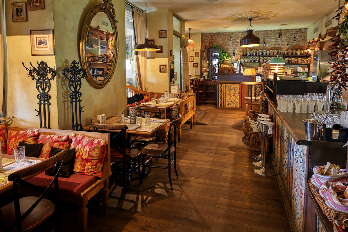 Mamalyga restaurant at Kazankaya