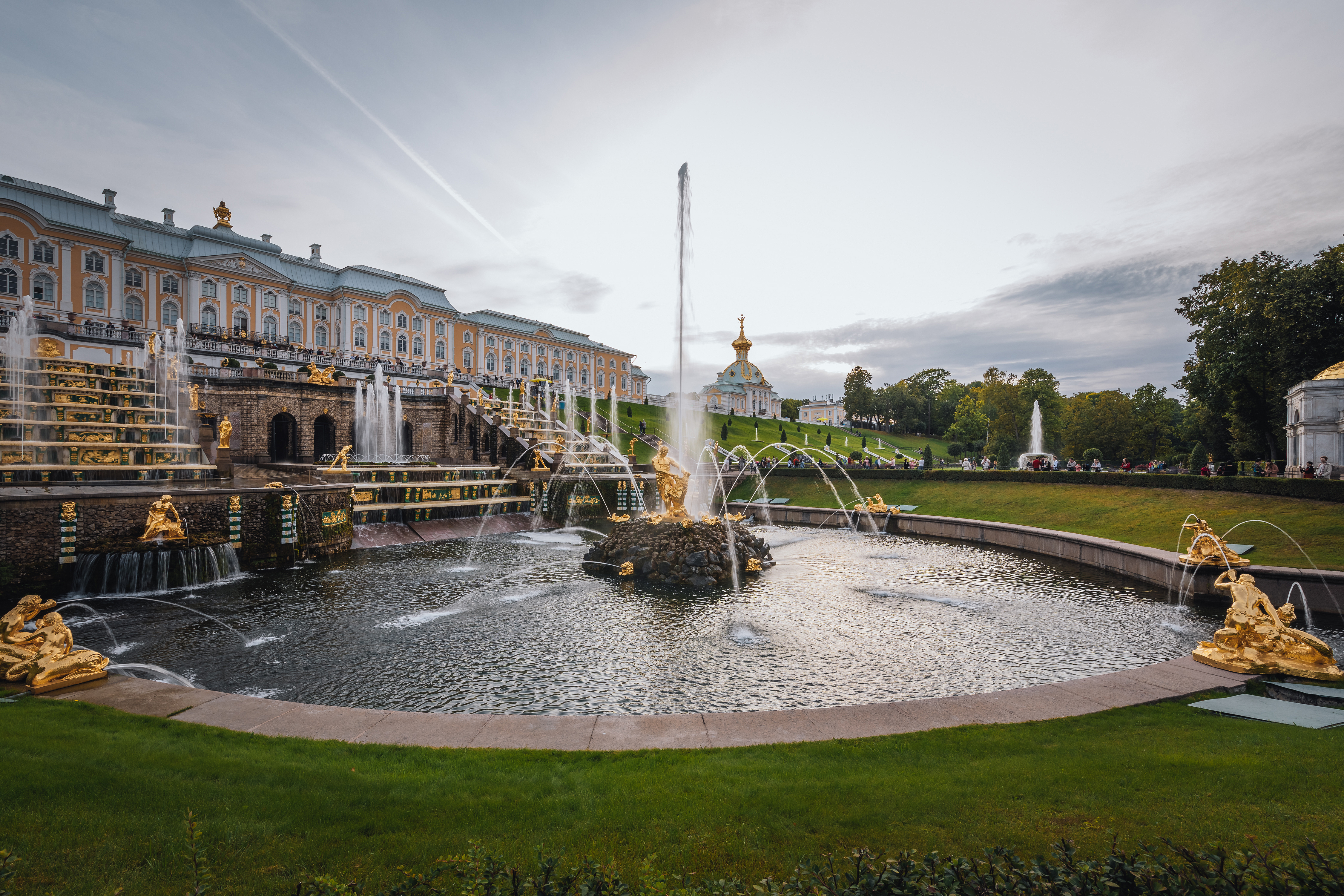 Grand Palace (Peterhof)
