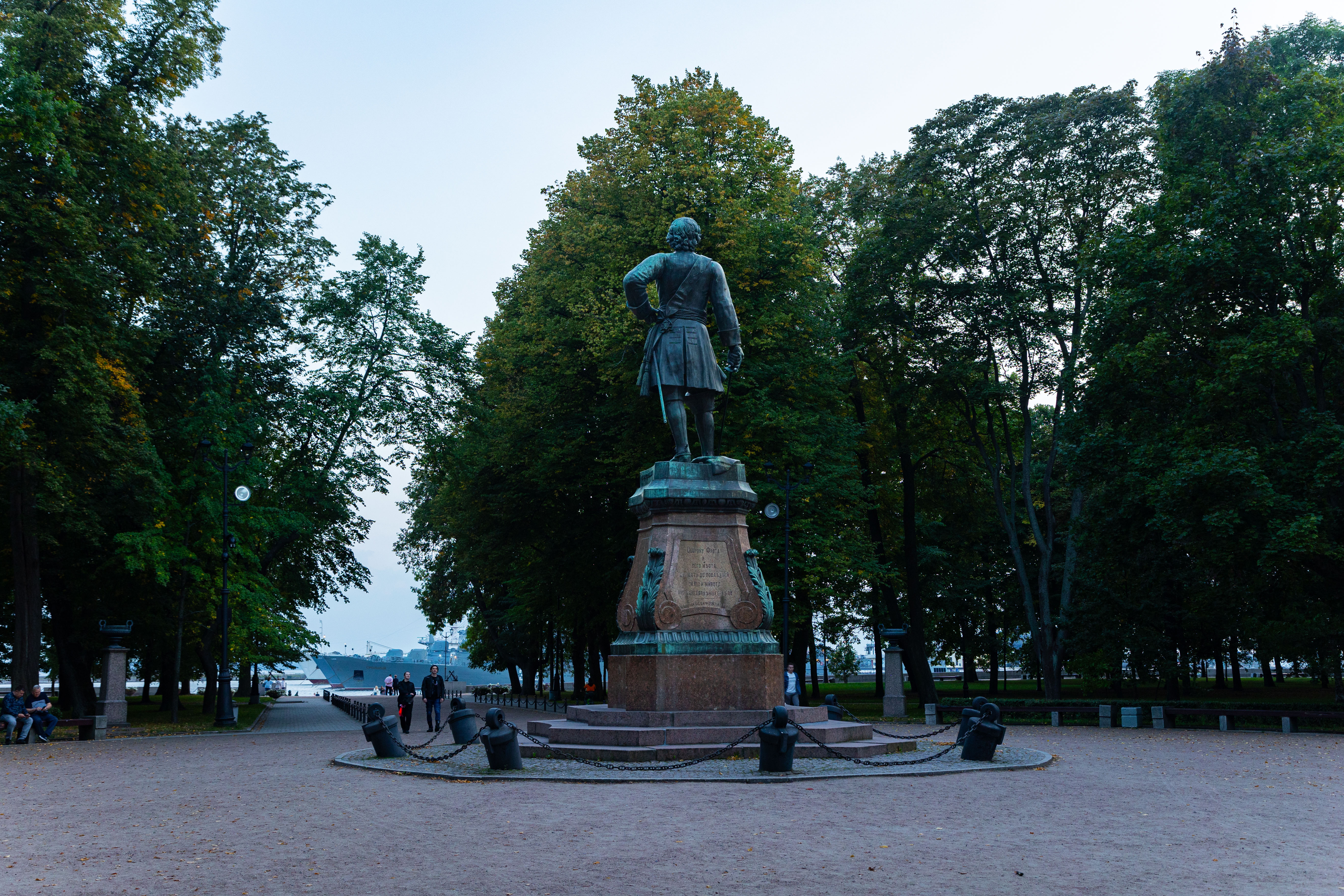 Памятник Петру I в Кронштадте