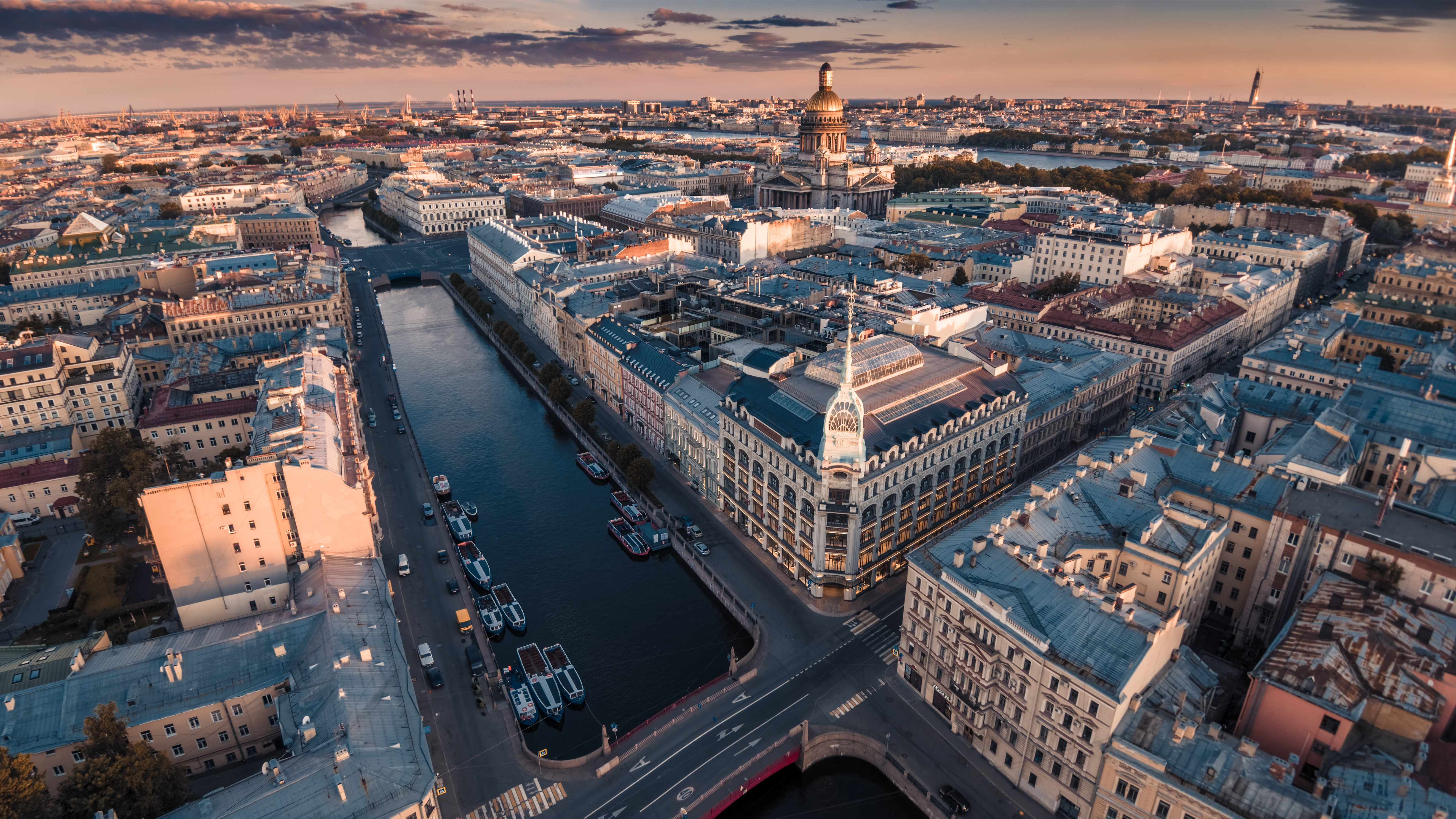 Туристский потенциал Петербурга представлен в Карелии