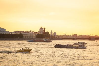 Водный маршрут Санкт-Петербург — Петергоф