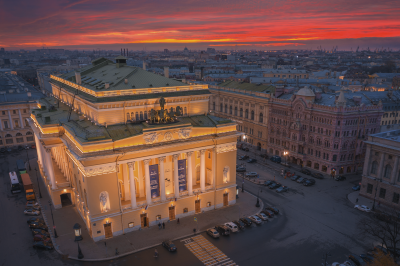 «Великосветский Петербург»