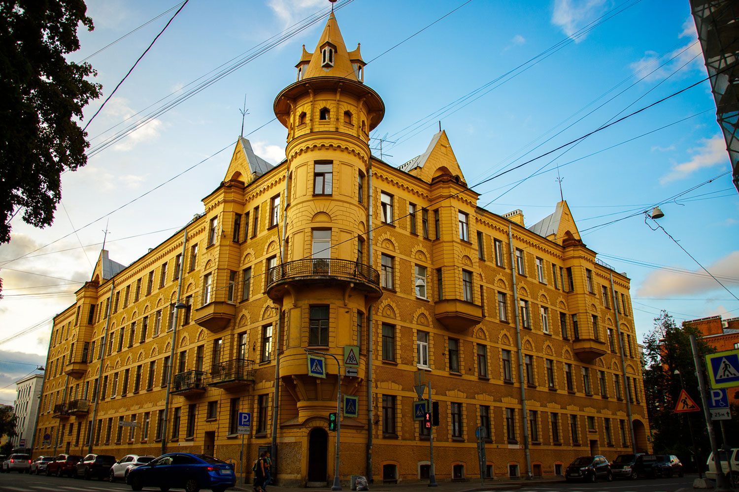 House with Rapunzel Tower | A.Yu. Keibel's Tenement House