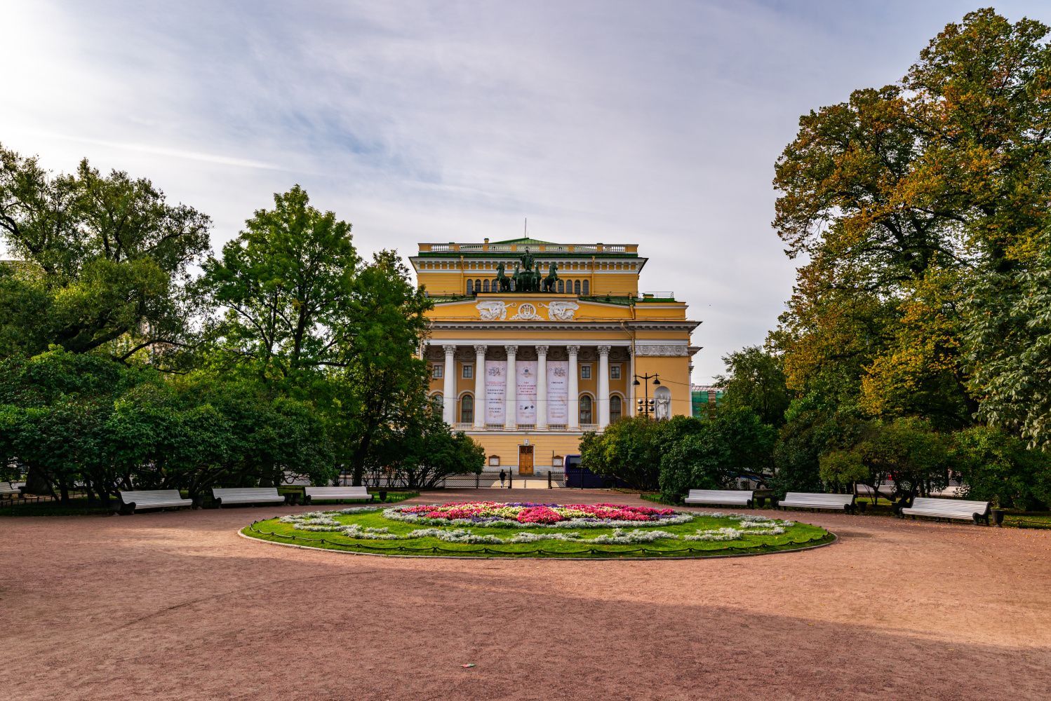Театральные премьеры в Петербурге