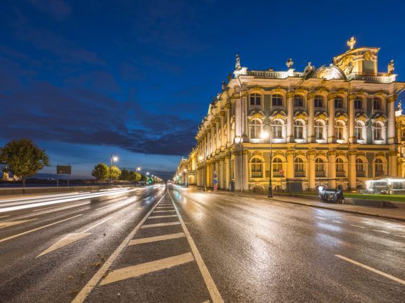 Дворцовая набережная