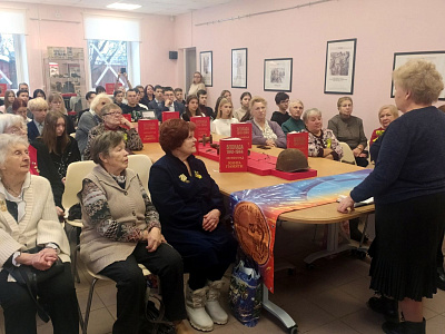 Спектакль «Блокады чёрное кольцо развеял гром салюта!» 